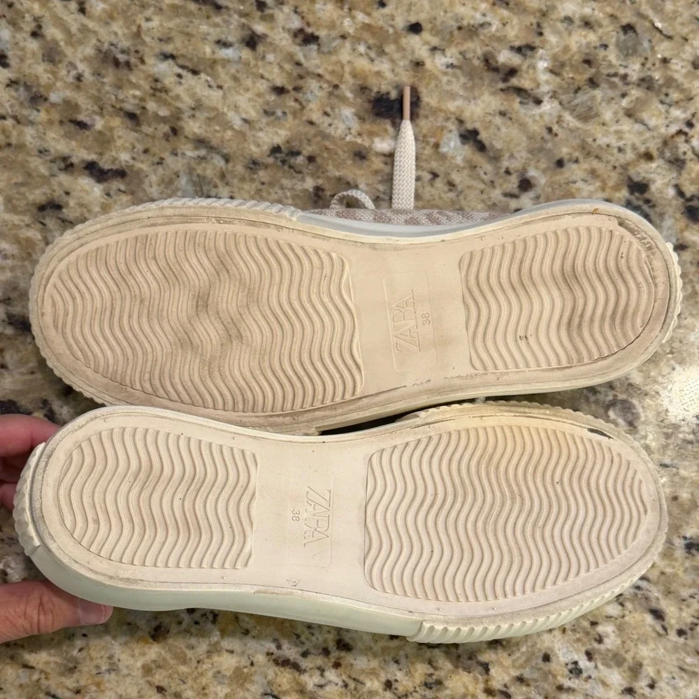 Zara these stylish